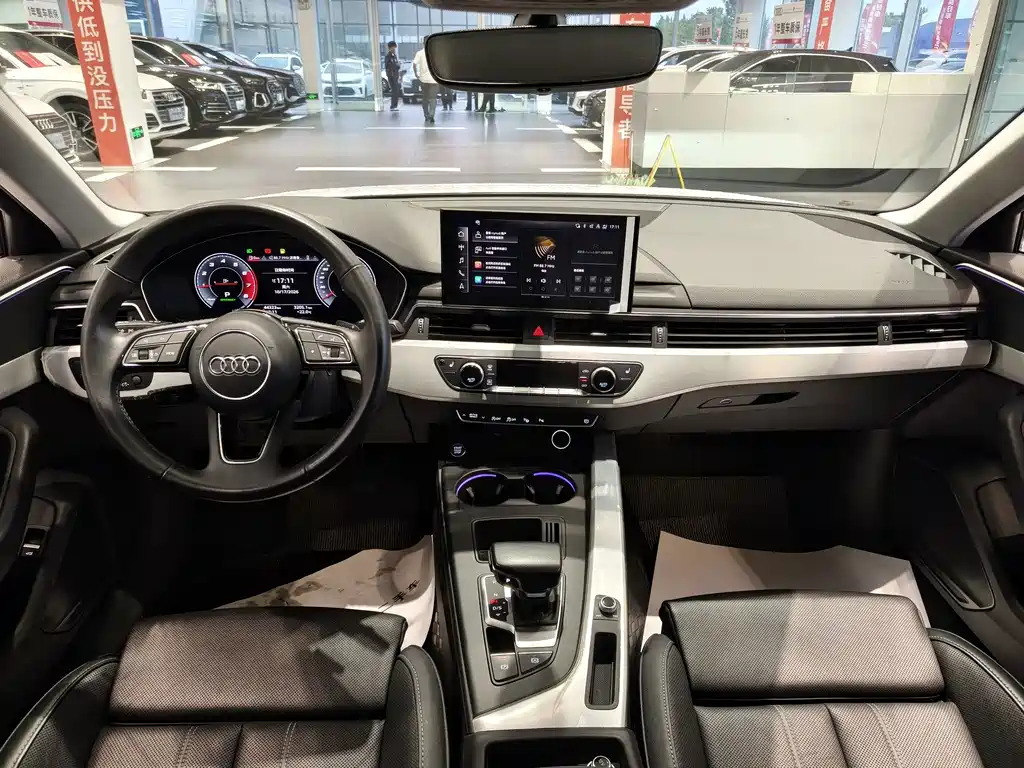 Audi A4L — миниатюра 10