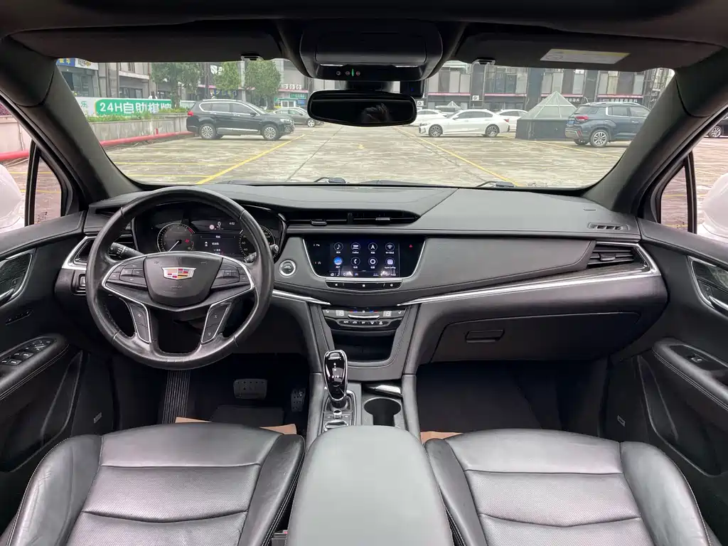 Cadillac XT5 — миниатюра 6