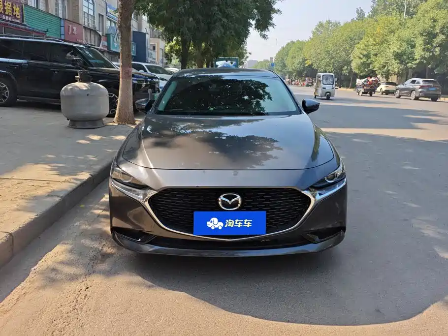 Mazda 3 Axela — миниатюра 2
