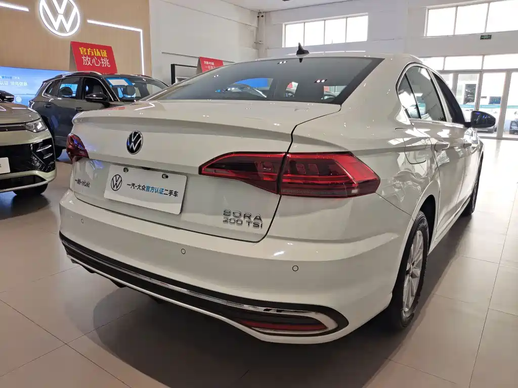 Volkswagen Bora — миниатюра 5