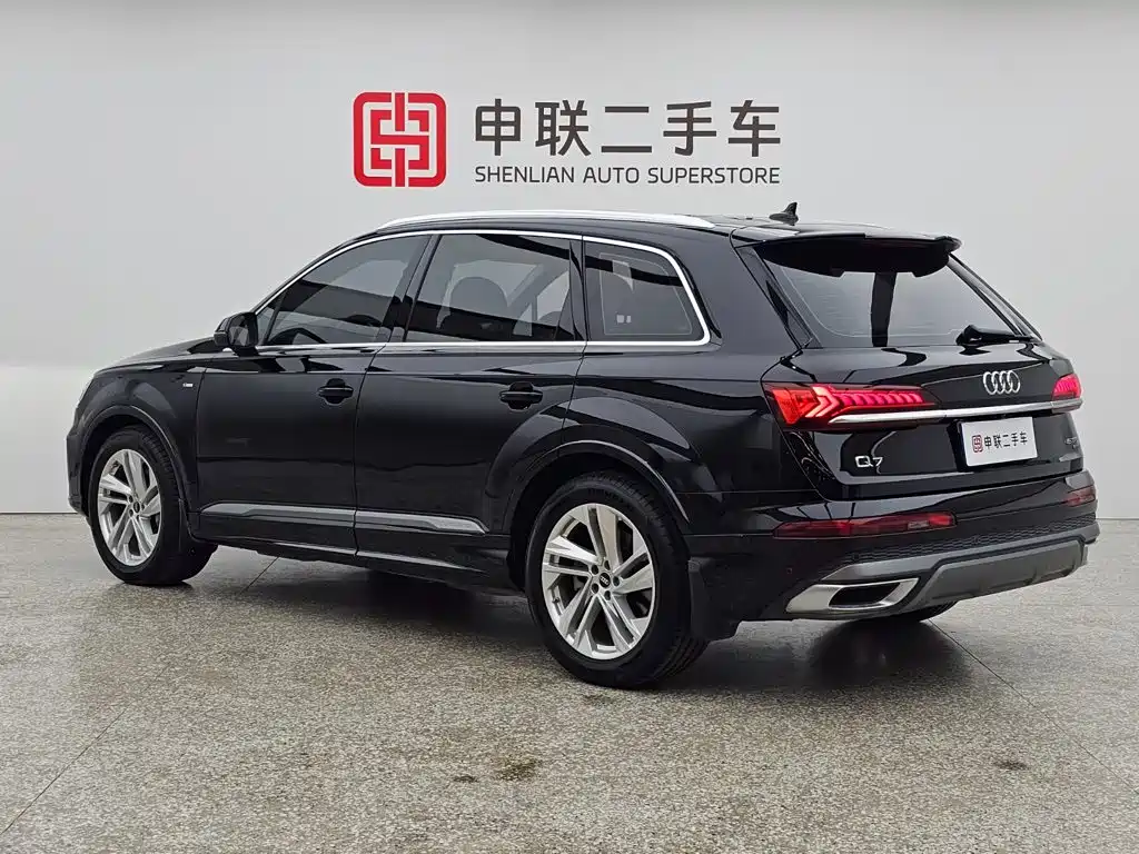 Audi Q7 — миниатюра 3