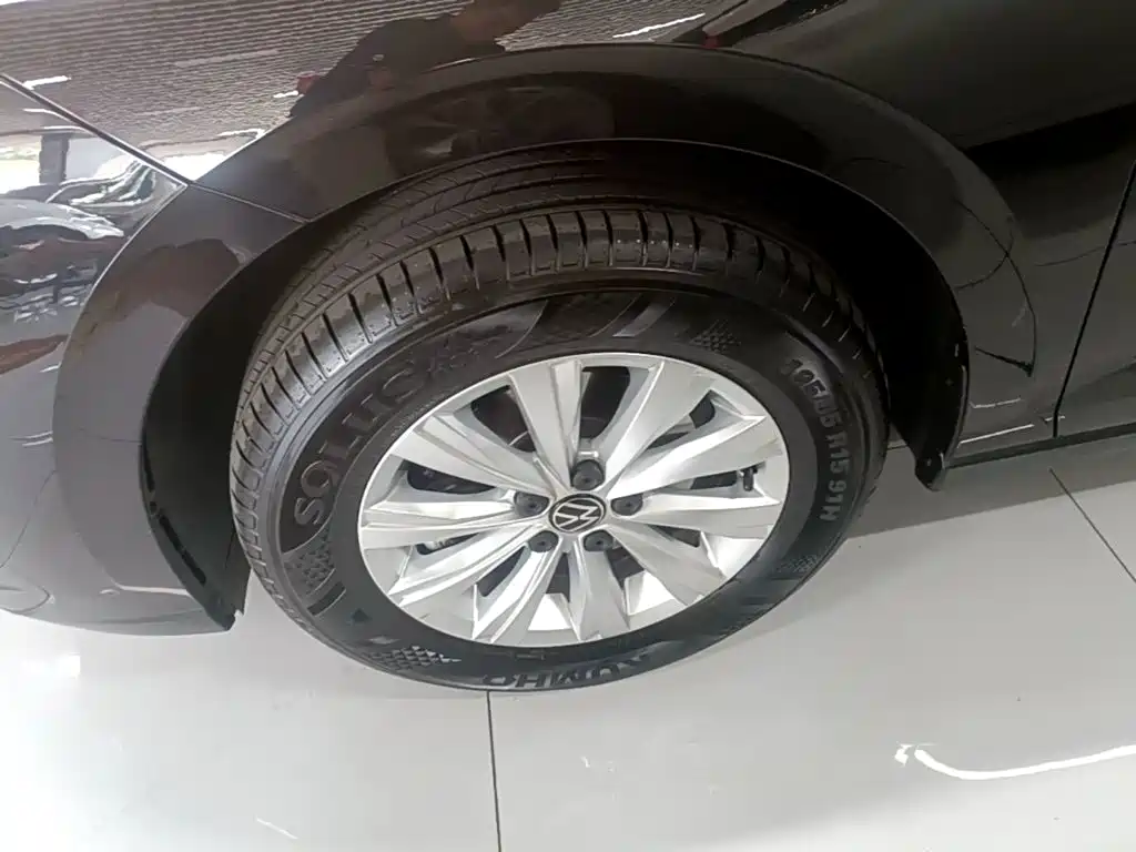 Volkswagen Lavida — миниатюра 23