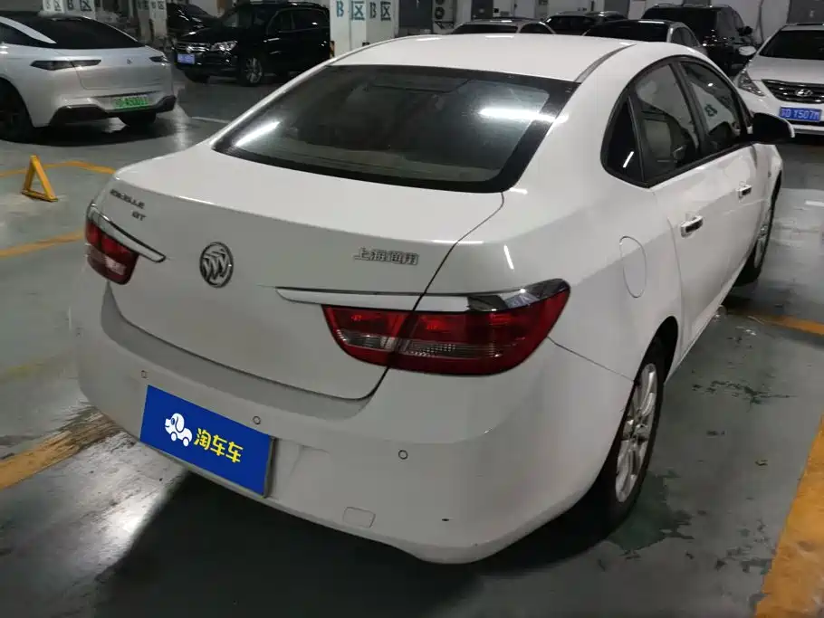 Buick Excelle — миниатюра 3