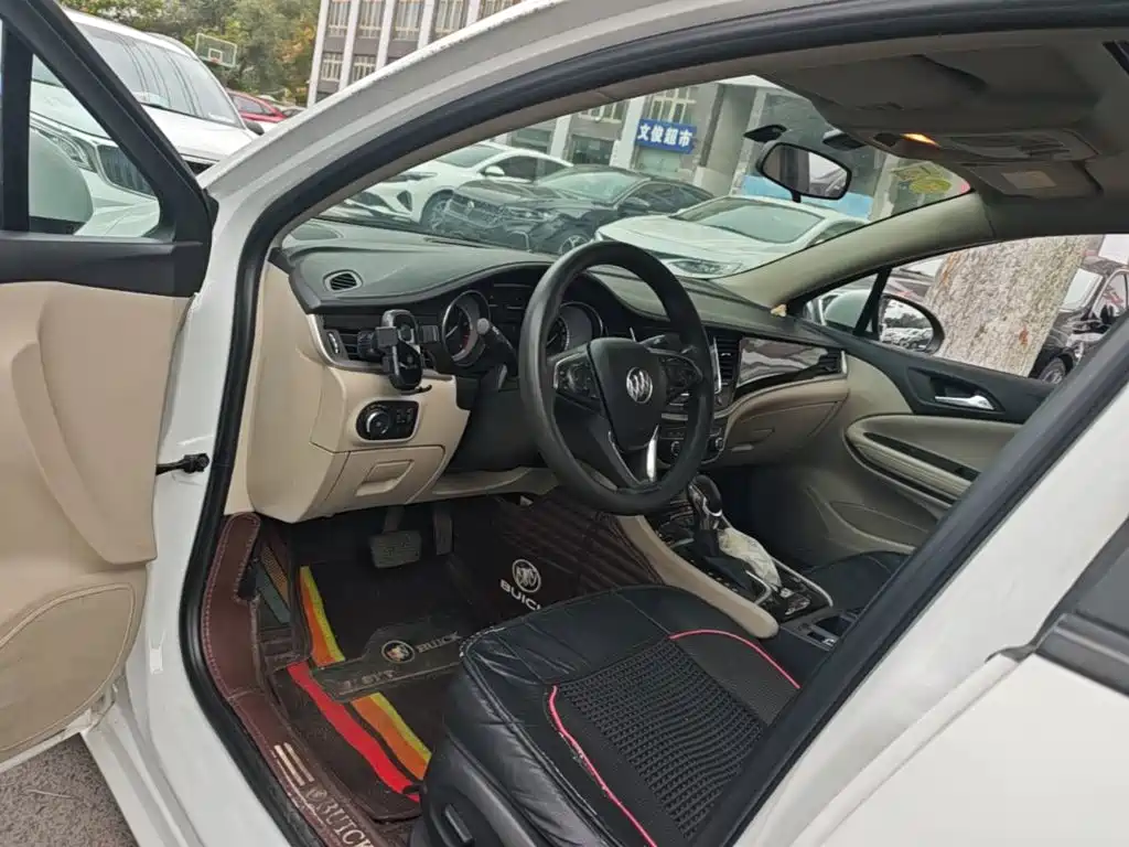 Buick Verano — миниатюра 16