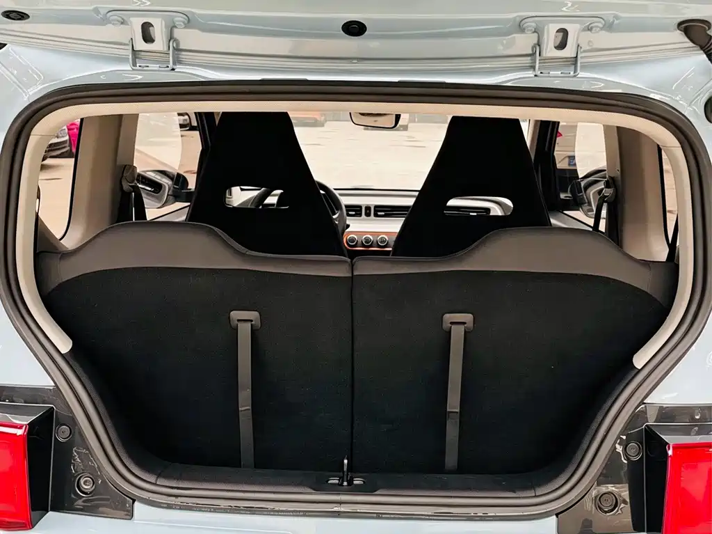 Wuling MINIEV — миниатюра 15