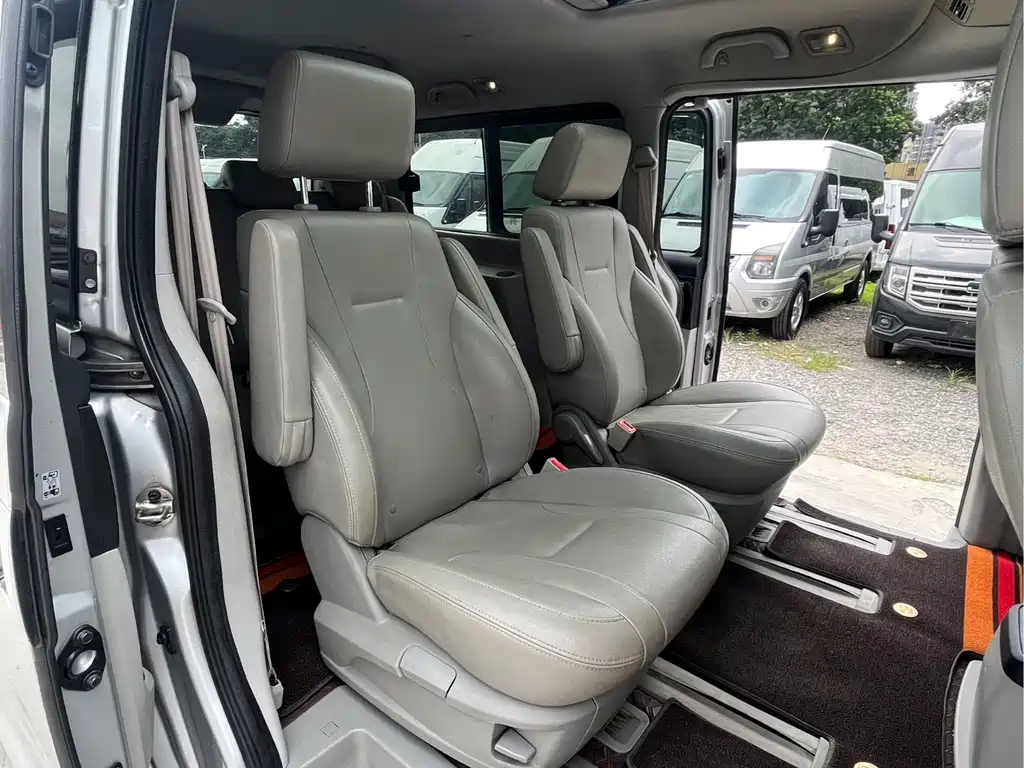 JAC Refine M5 — миниатюра 10