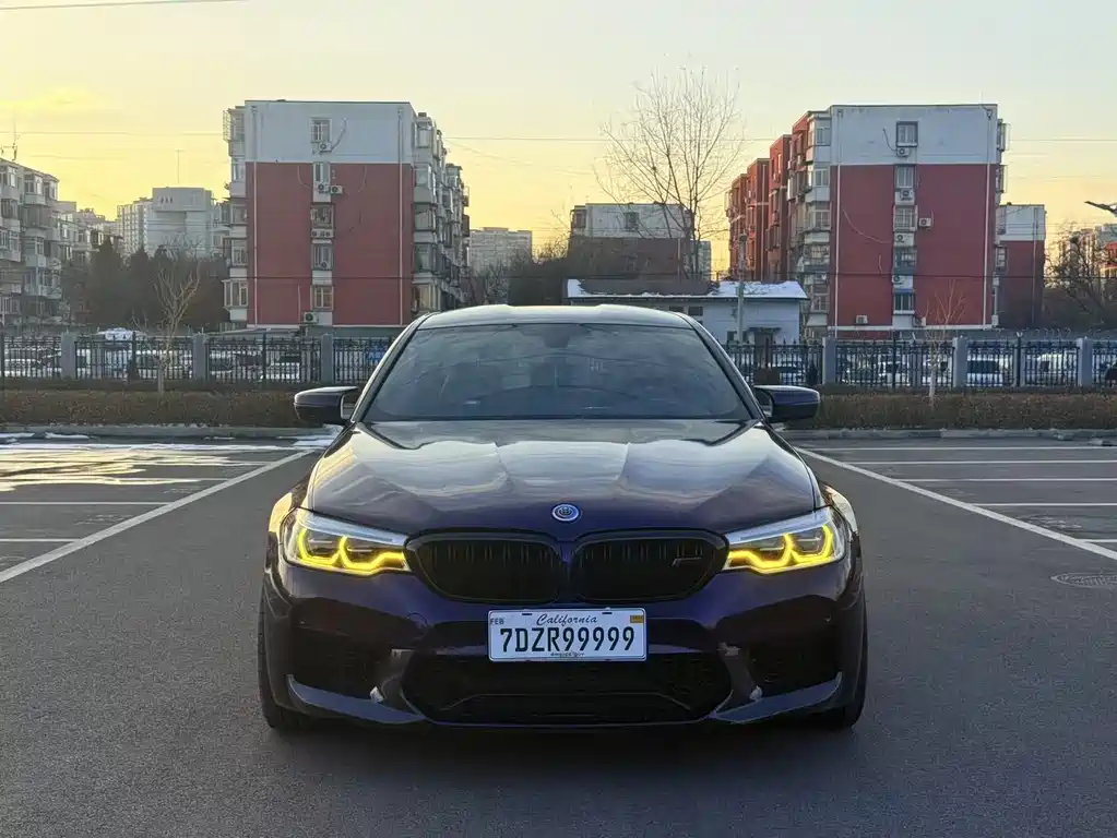 BMW M5