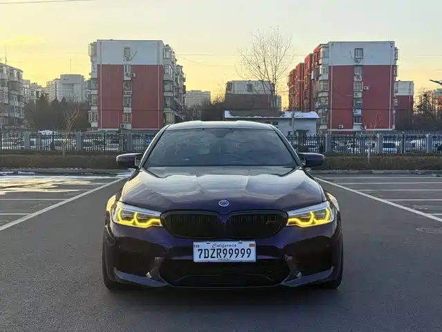 BMW M5
