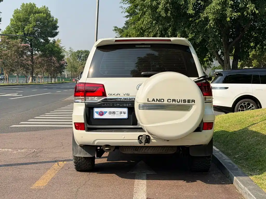Toyota Land Cruiser — миниатюра 5