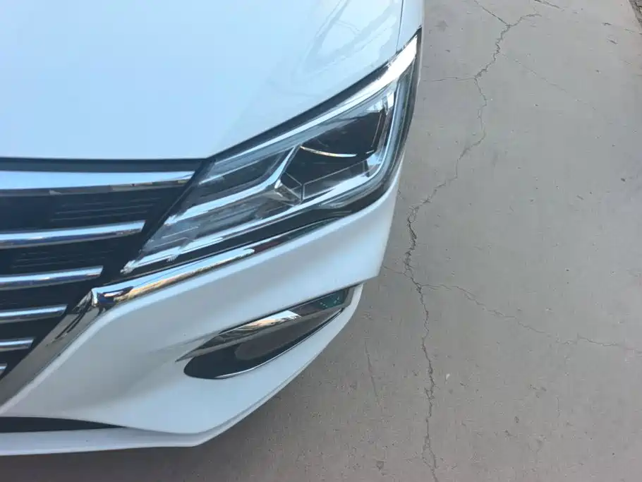 Roewe i5 — миниатюра 5