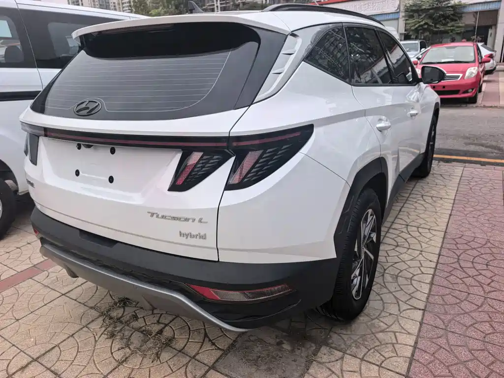 Hyundai Tucson — миниатюра 16