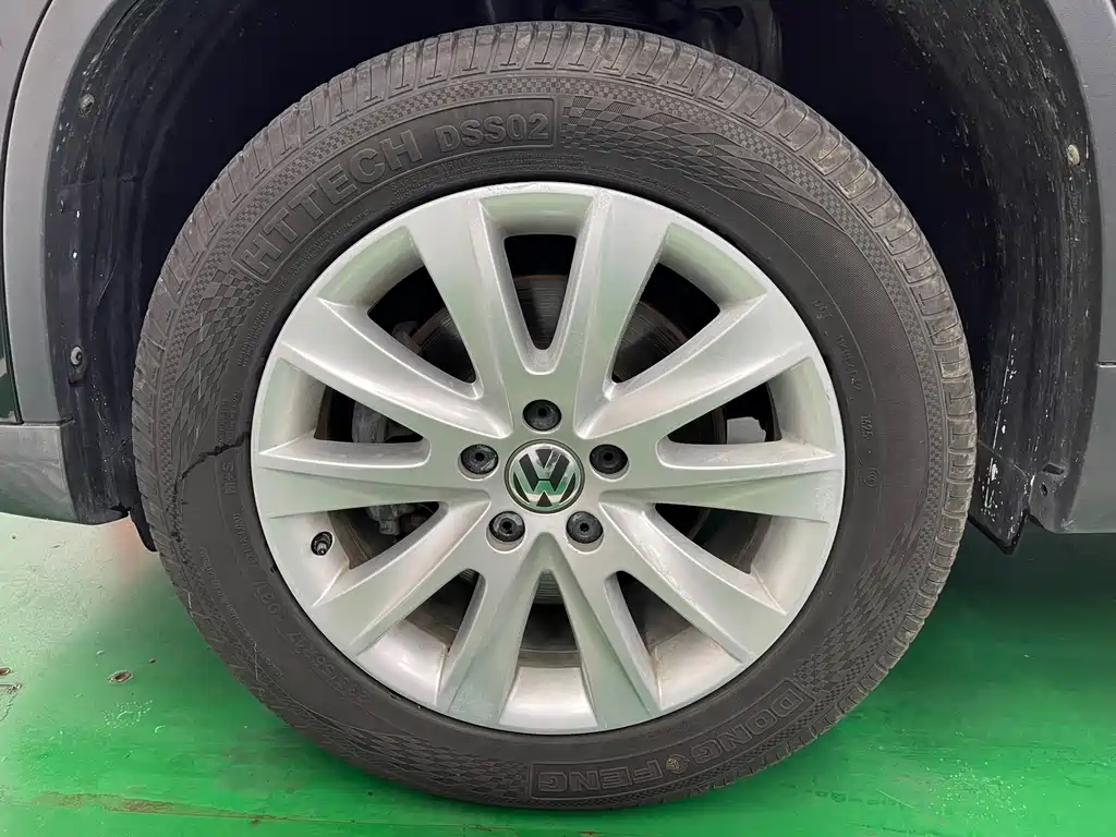 Volkswagen Tiguan — миниатюра 28