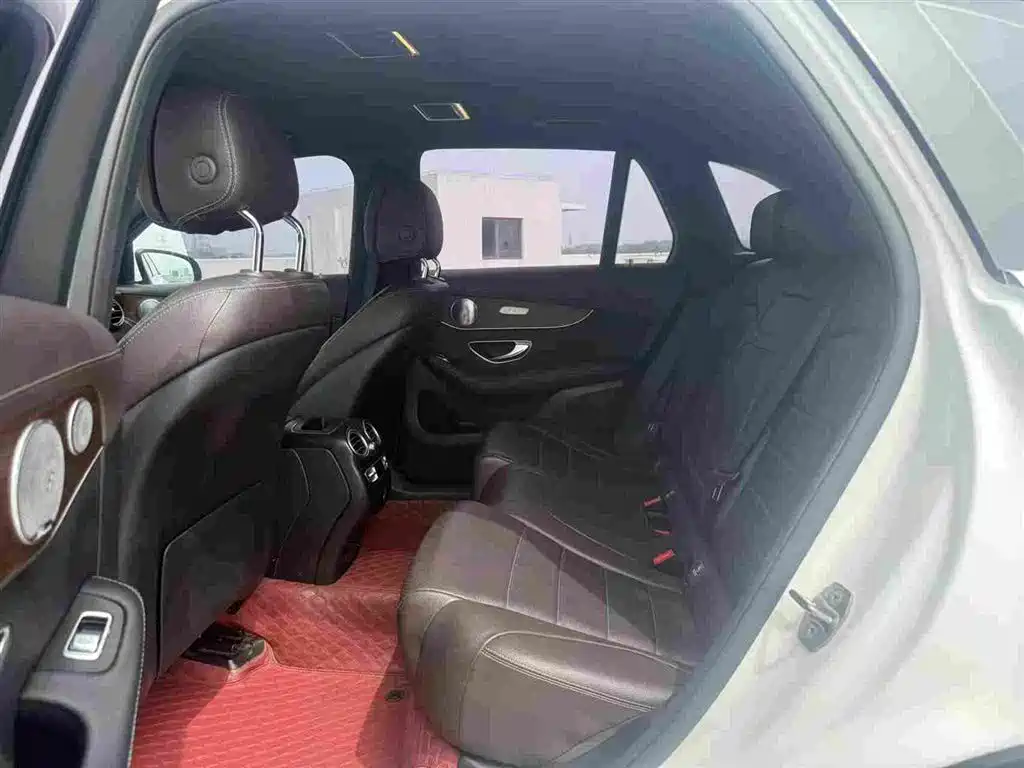 Mercedes-Benz GLC 2021 GLC 300 L 4MATIC