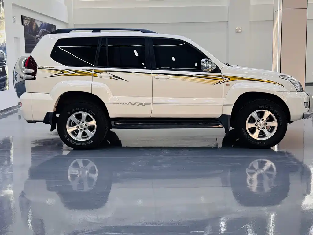 Toyota Prado — миниатюра 3