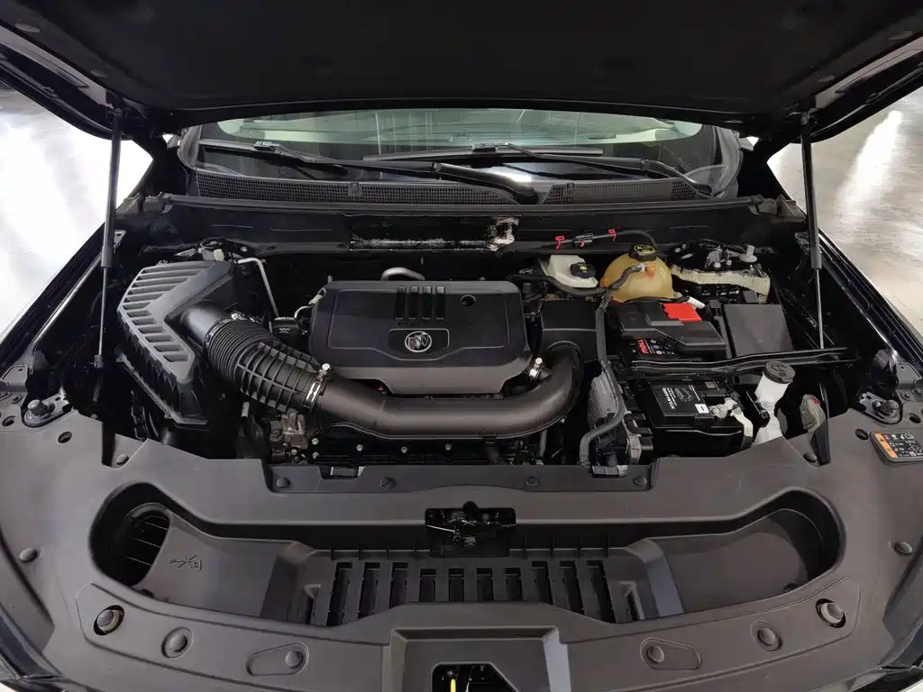 Buick Enclave — миниатюра 6