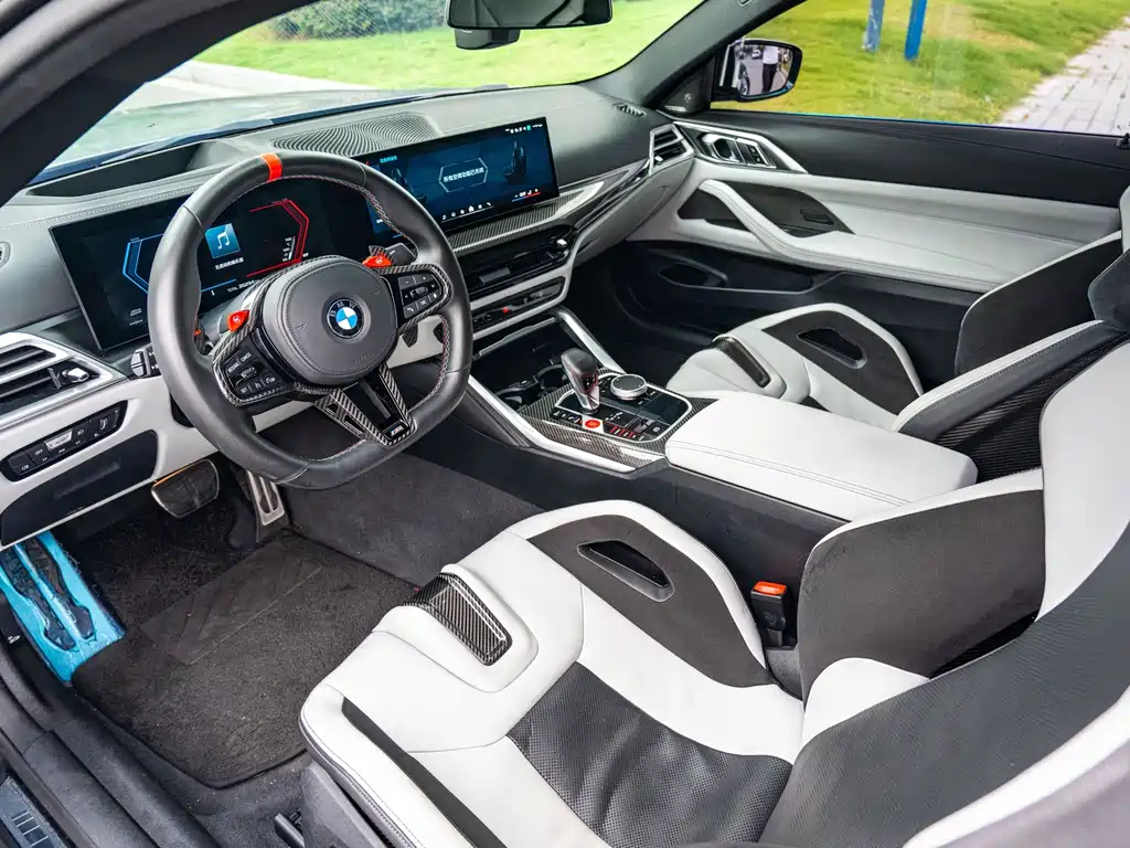 BMW M4 — миниатюра 9