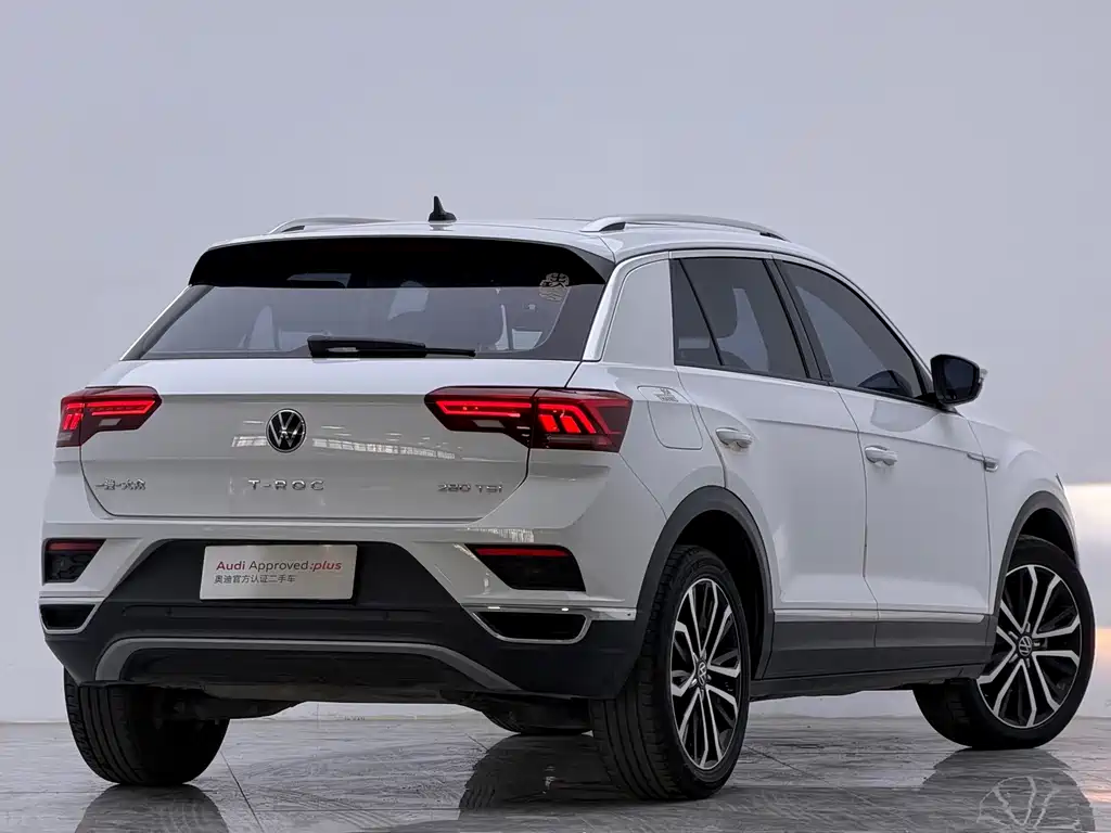 Volkswagen T-Roc — миниатюра 5