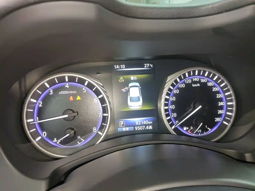 Infiniti Q50L — миниатюра 12