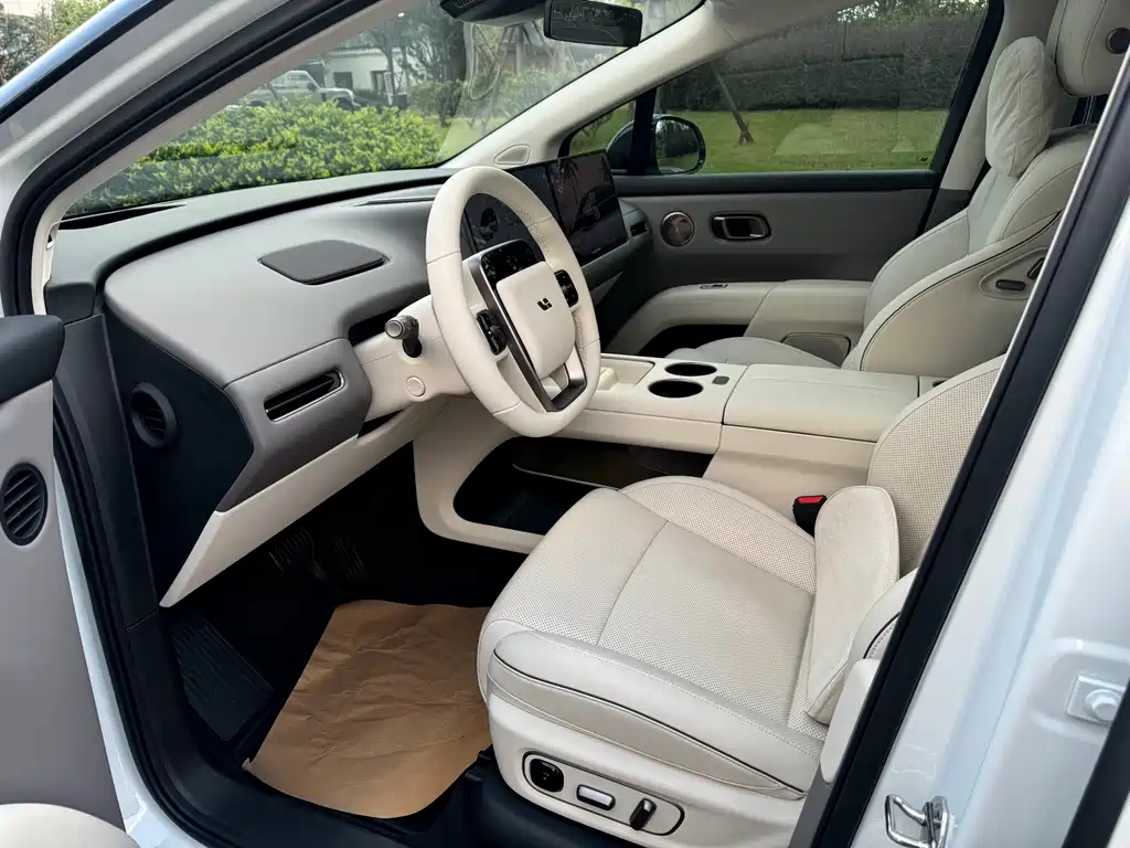 Li Auto Li i8 — миниатюра 7