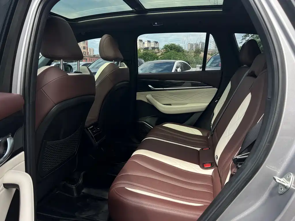 Geely Xingyue L — миниатюра 25