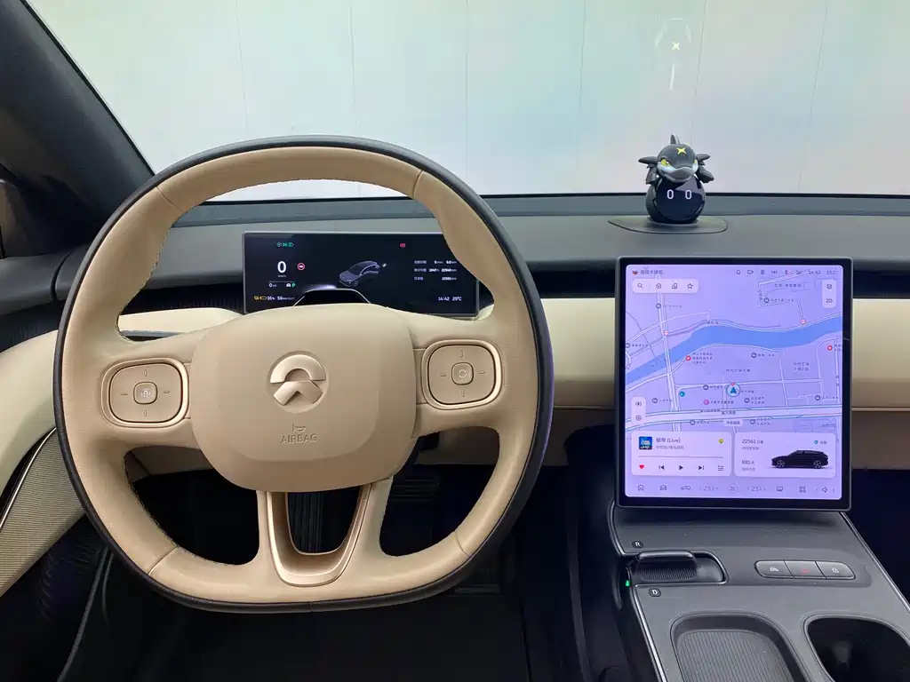 NIO ET5T — миниатюра 6