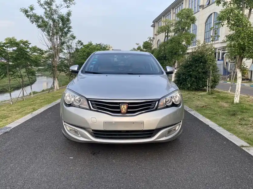 Roewe 350 1.5L Auto Premium Edition, фото 2