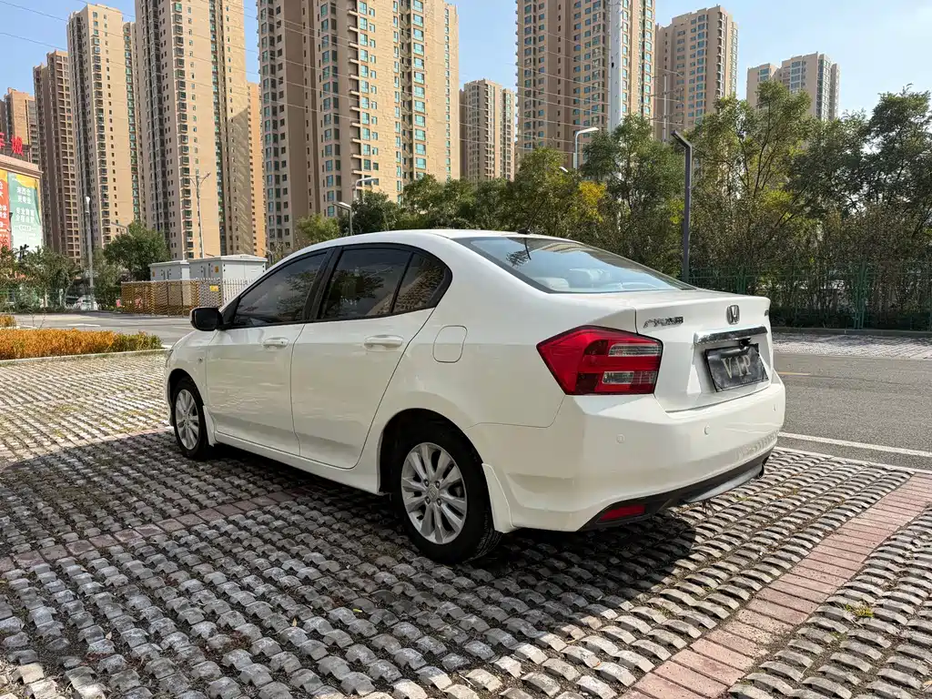 Honda City Classic — миниатюра 6