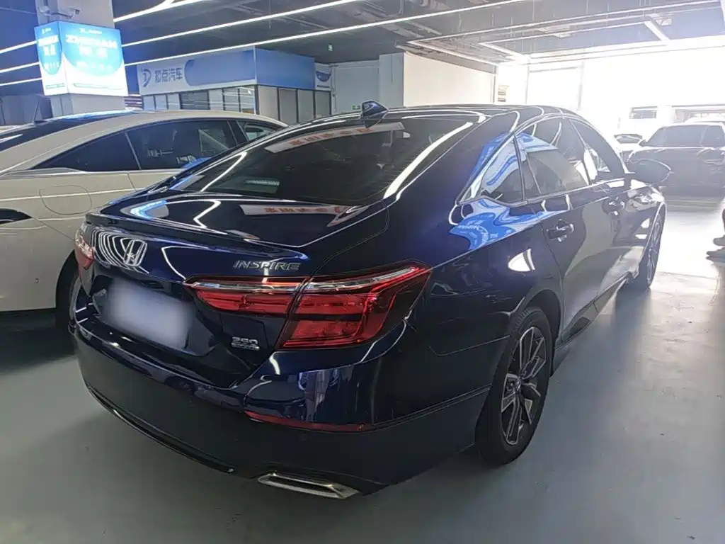 Honda Inspire — миниатюра 7