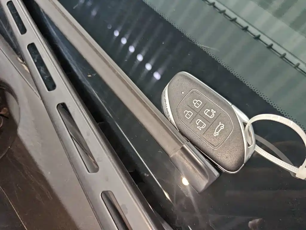 Fengxing Xinghai V9 — миниатюра 9