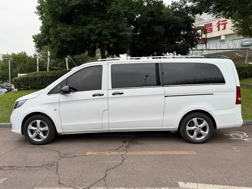 Mercedes-Benz Vito — миниатюра 3