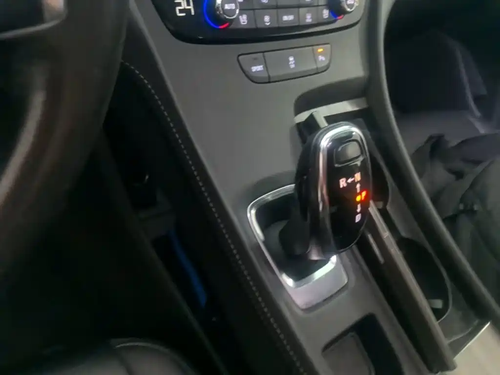 Buick LaCrosse — миниатюра 14