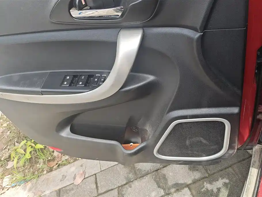 Changan CS35 2015 1.6L AT Luxury IV