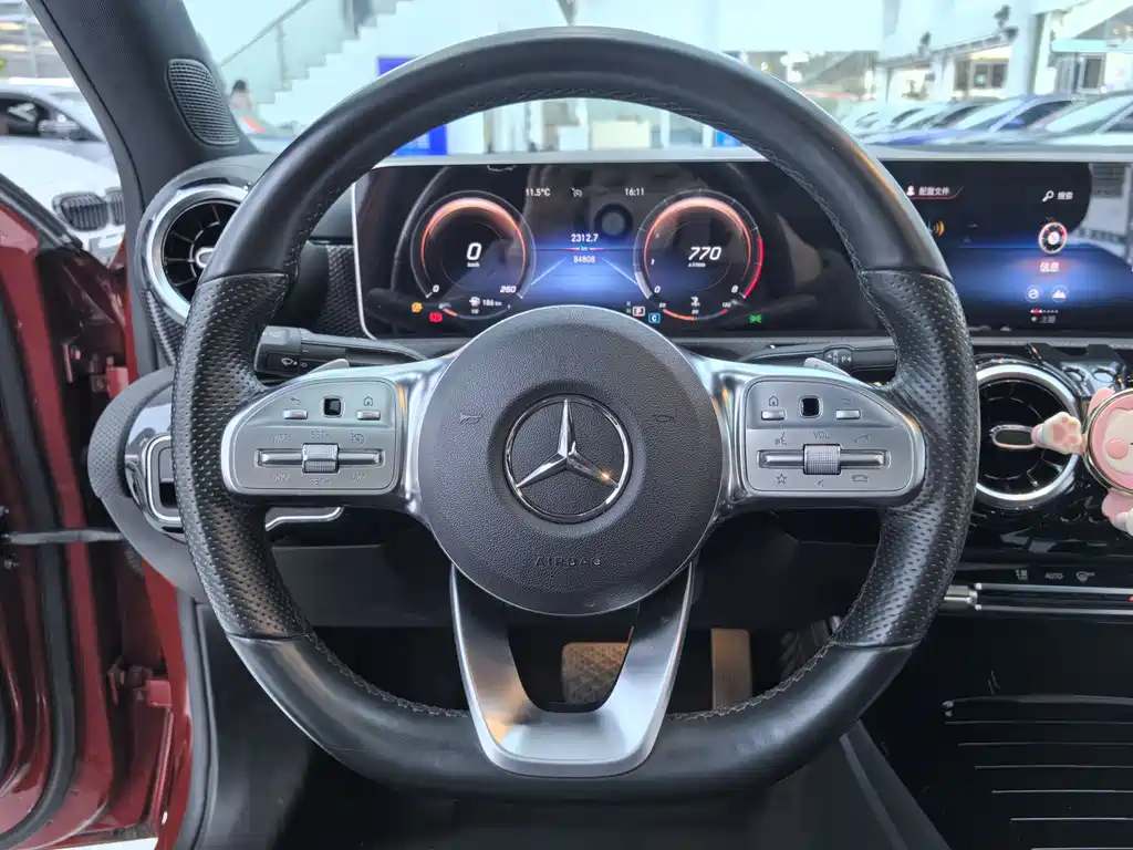 MERCEDES-BENZ A CLASS