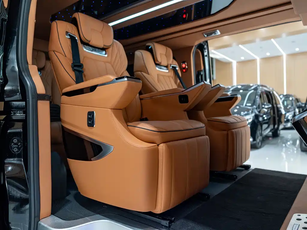 Toyota Hiace — миниатюра 8