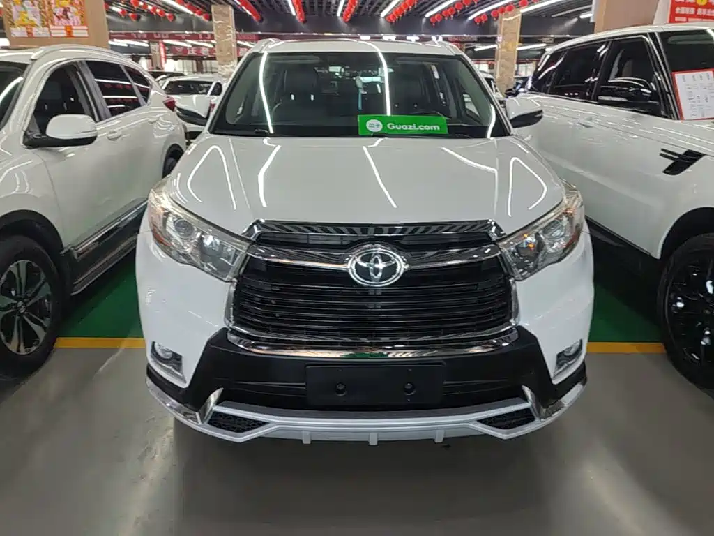 Toyota Highlander — миниатюра 3