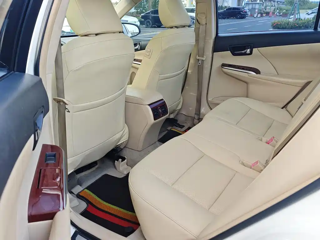 Toyota Camry 2.0G Comfort Edition, фото 9