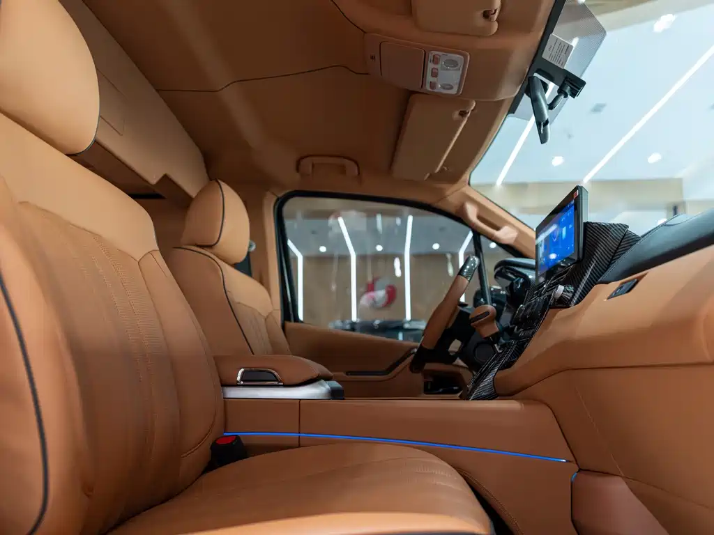 Toyota Hiace — миниатюра 7