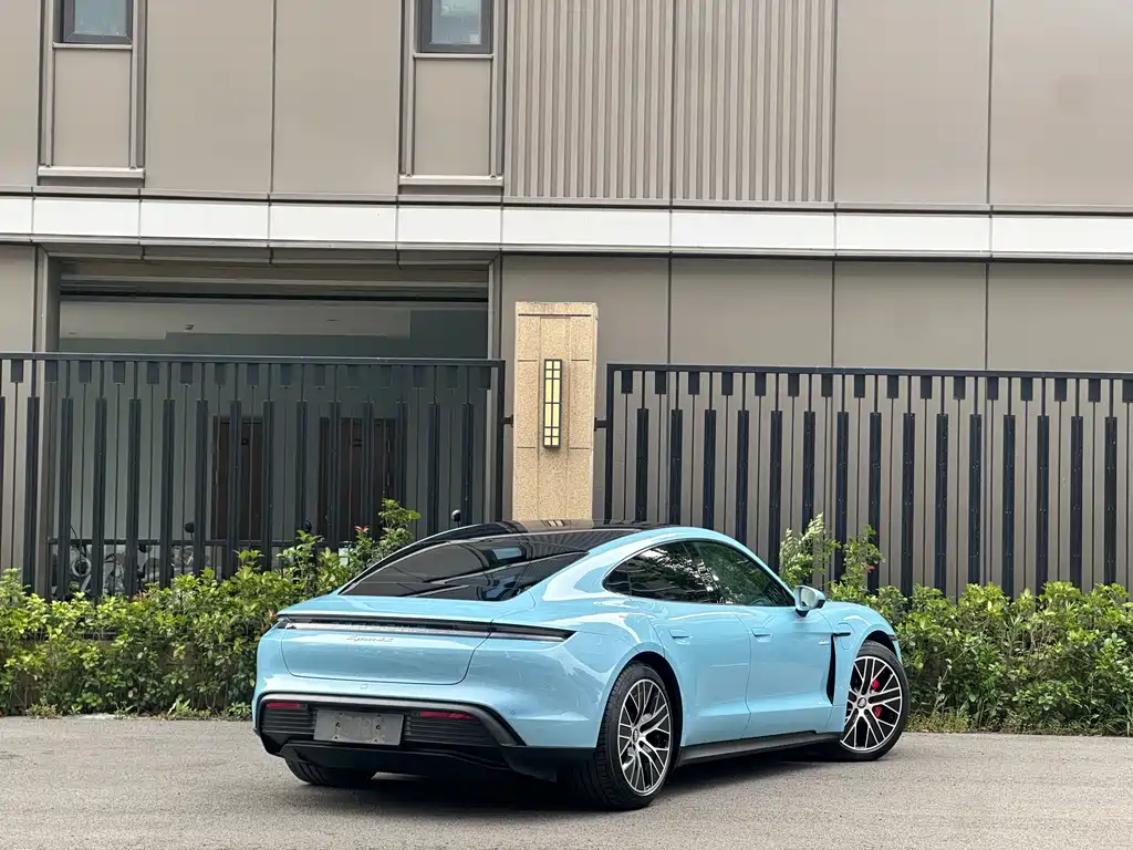Porsche Taycan 2022 Taycan 4S