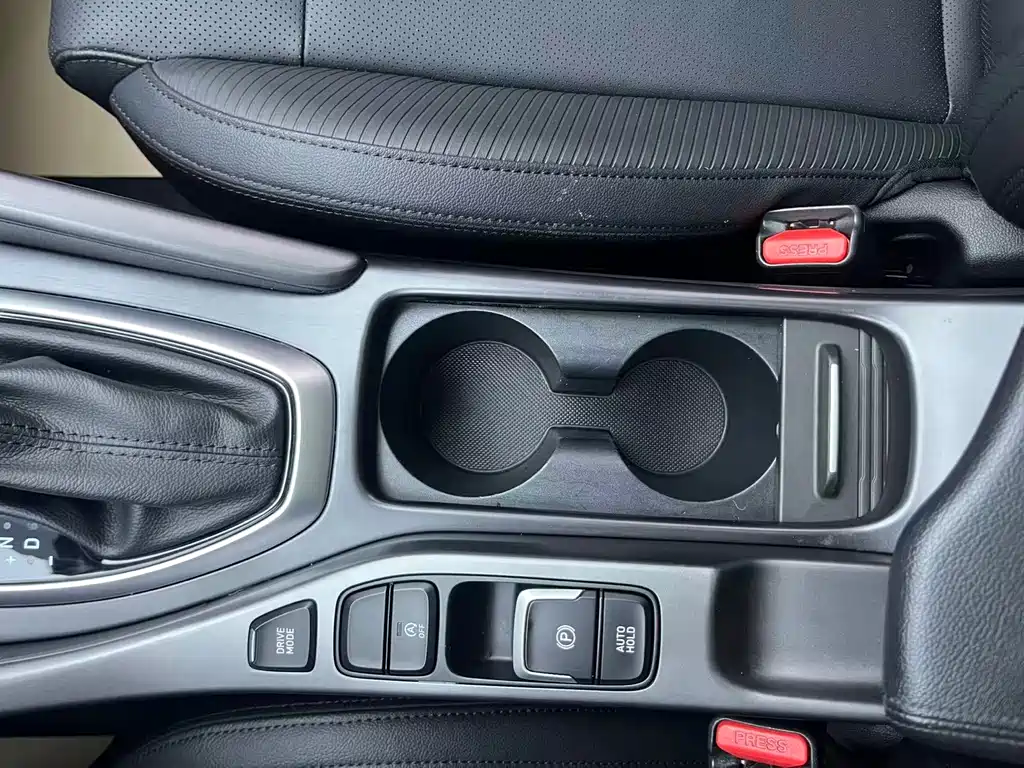 Hyundai Fista — миниатюра 10