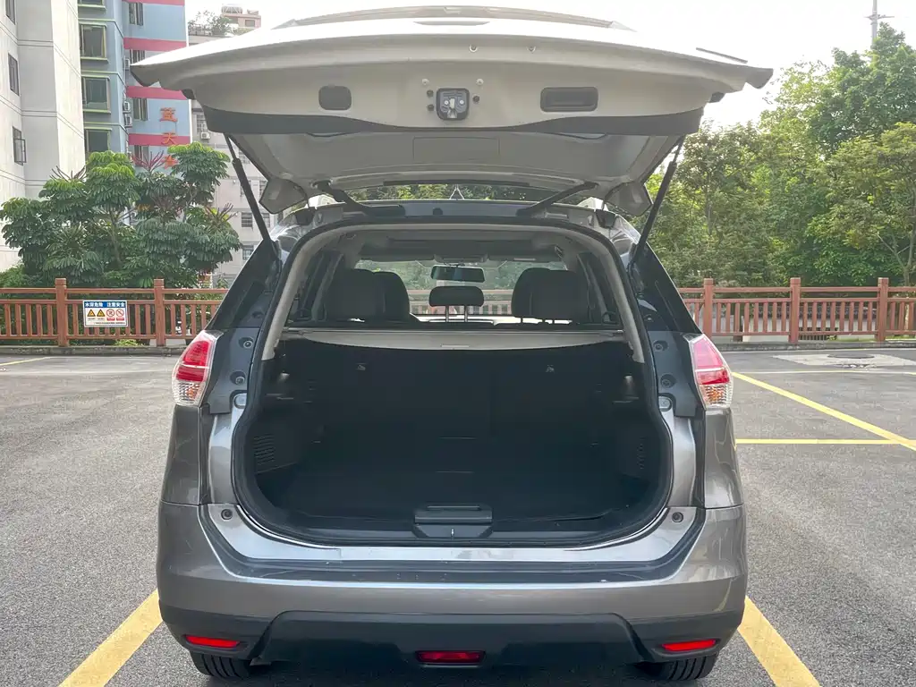 Nissan X-Trail — миниатюра 7