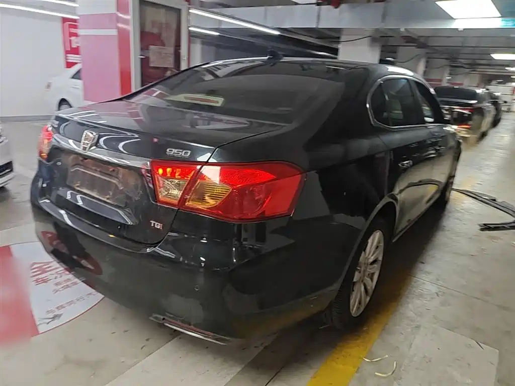 Roewe 950 — миниатюра 7