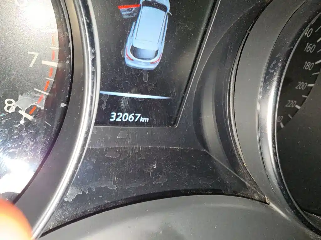 Nissan Qashqai — миниатюра 8