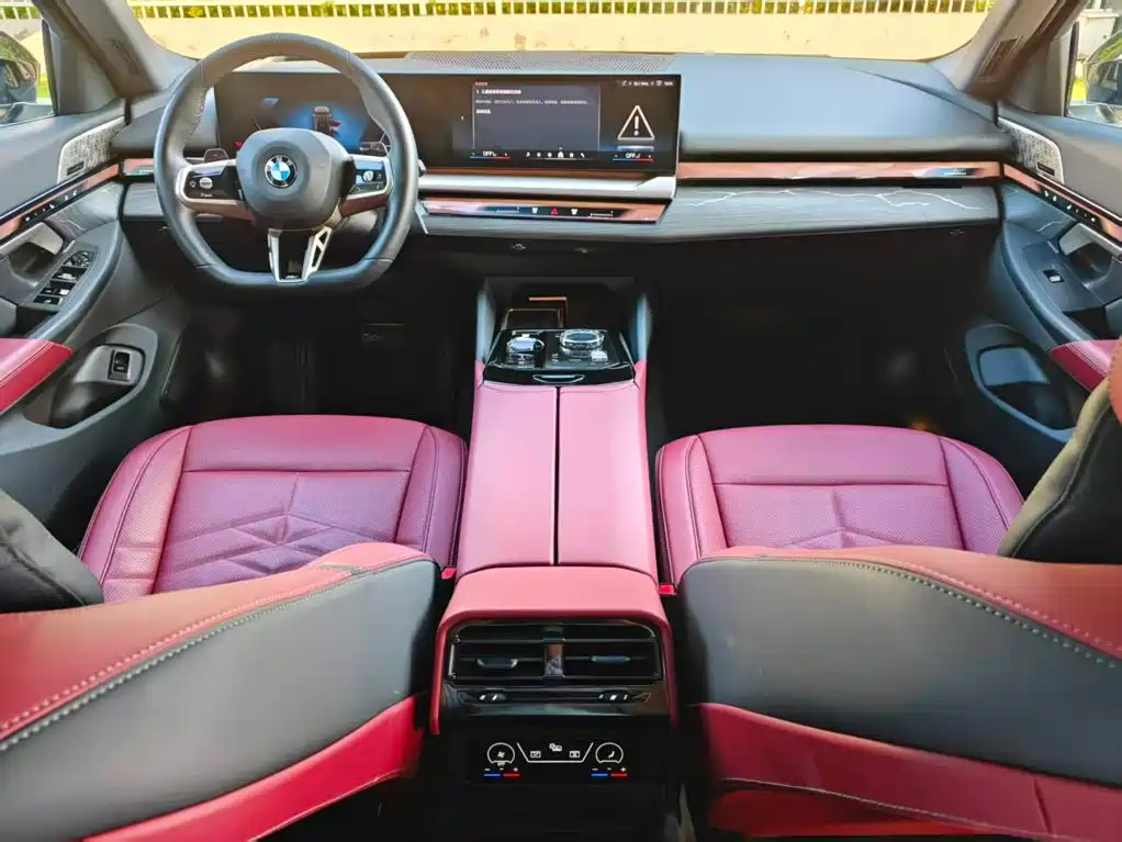 BMW 5 Series — миниатюра 10