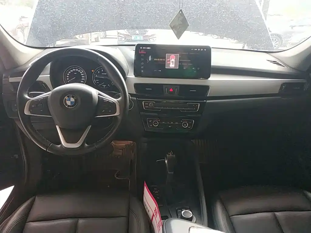 BMW X1 — миниатюра 10