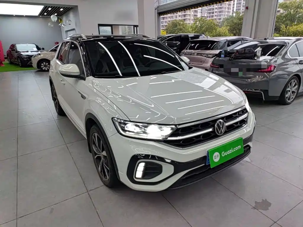 Volkswagen T-Roc — миниатюра 4