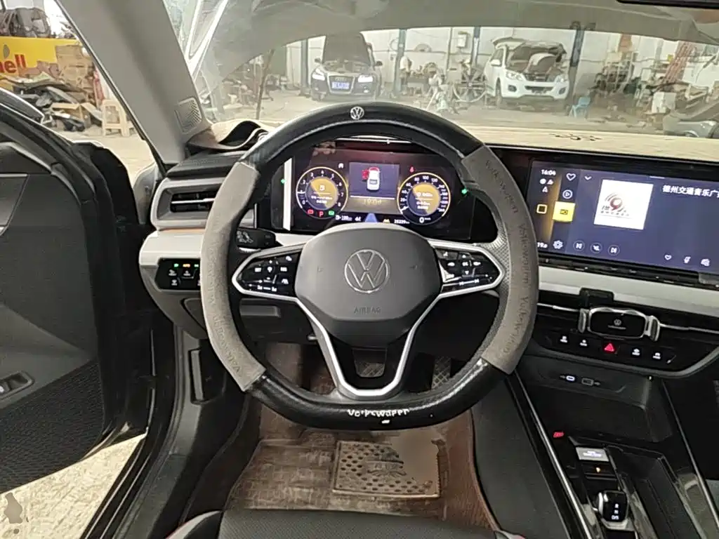 Volkswagen Lamando — миниатюра 11