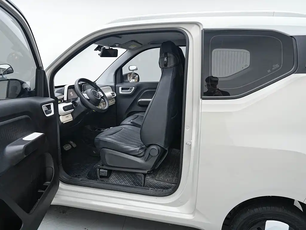 Wuling MINIEV — миниатюра 15