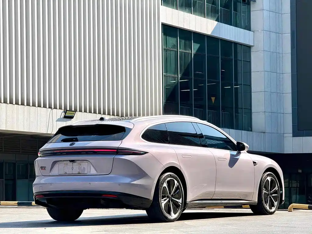 NIO ET5T — миниатюра 4
