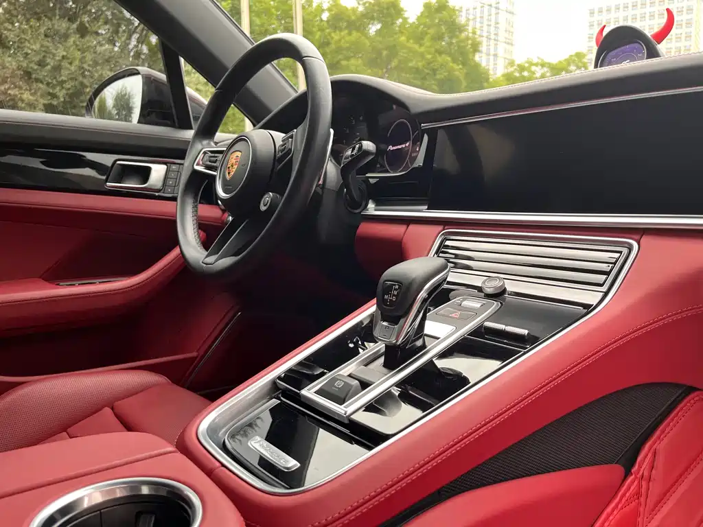 Porsche Panamera — миниатюра 24
