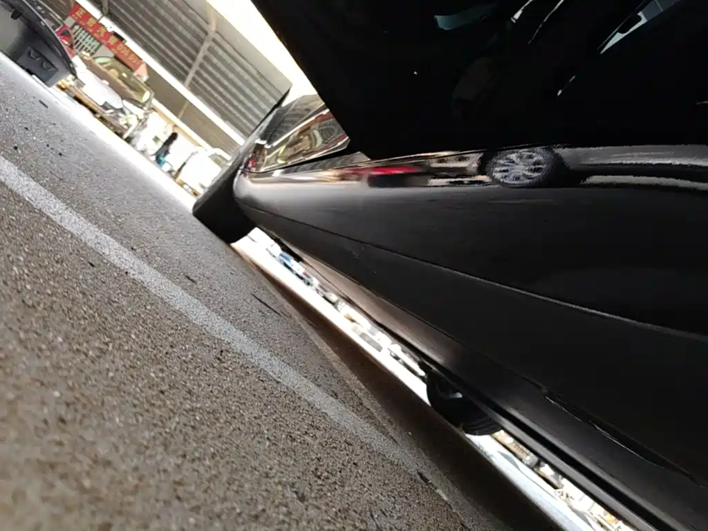 Tesla Model 3 — миниатюра 22